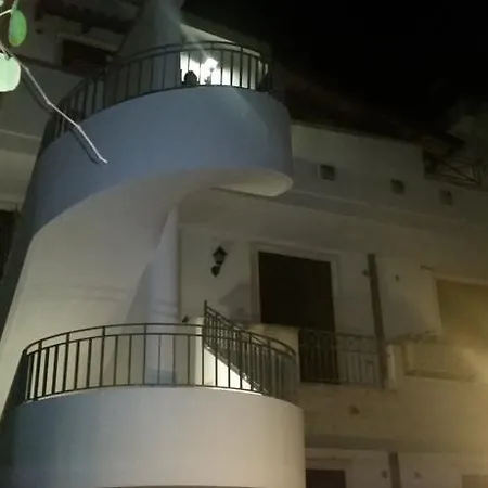 Casa Vacanze Tanieli Holiday home *