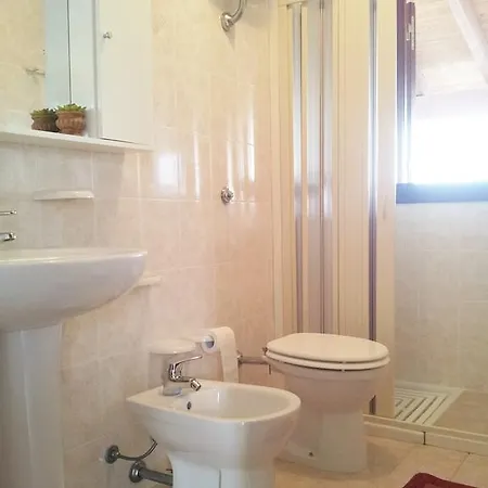 Casa Vacanze Tanieli Holiday home Marittima
