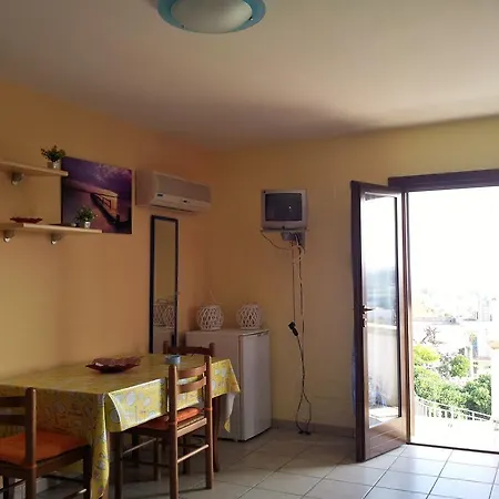 Casa Vacanze Tanieli * Marittima